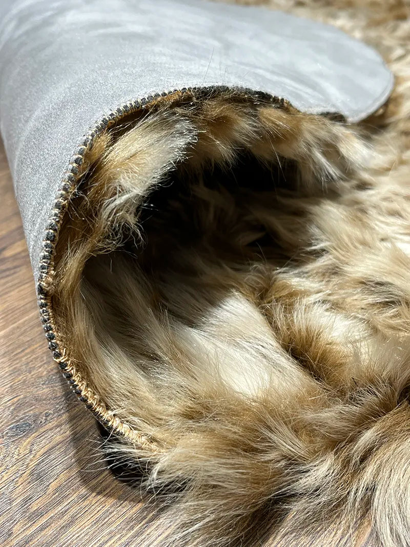 Toscana Serisi Sade Desenli Deri Post Halı