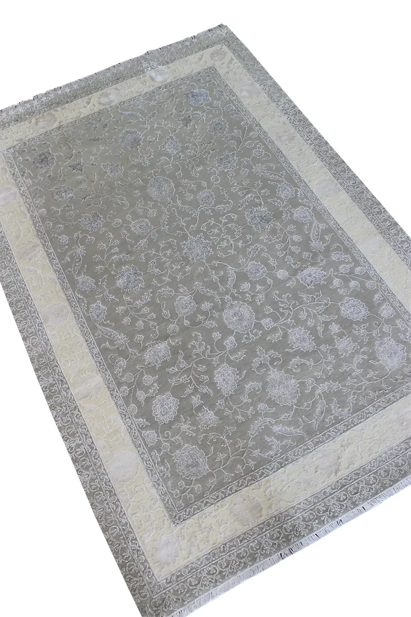 El Dokuma Krem Uşak Desenli Yün Halı