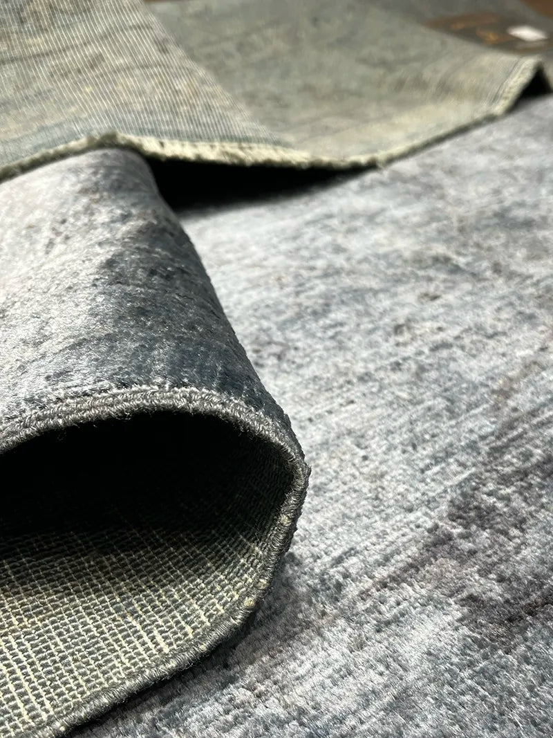 Overdye Serisi Eskitme El Dokuma Lacivert Halı