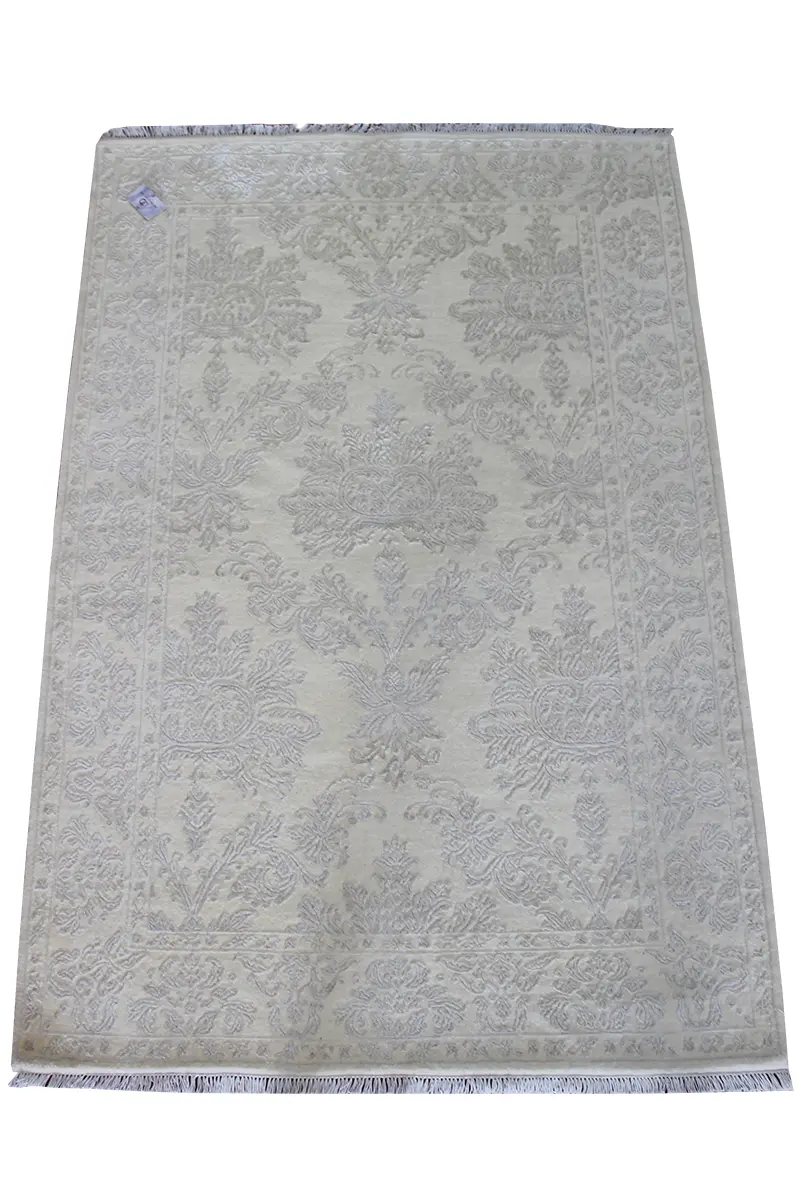 El Dokuma Krem Uşak Desenli Yün Halı