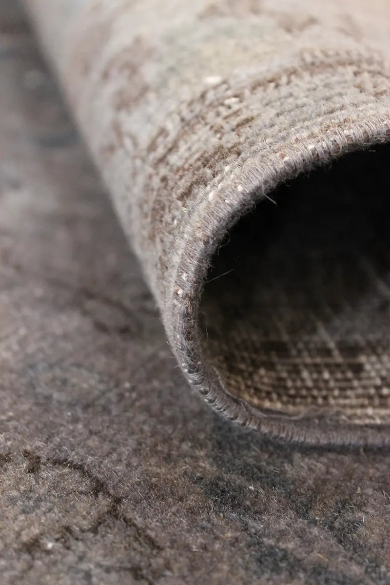 El Dokuma Gri Vintage Halı