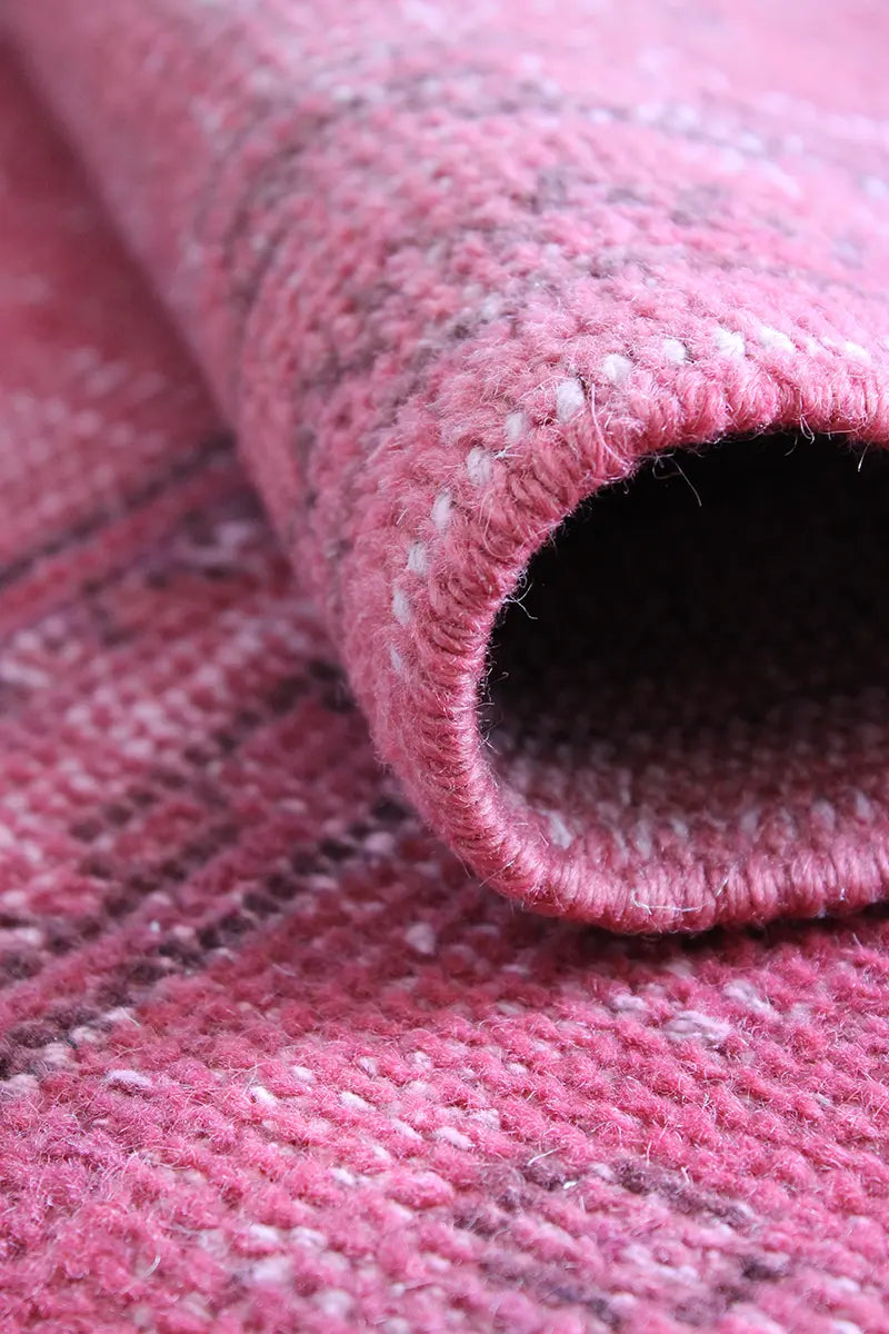 El Dokuma Pembe Vintage Halı