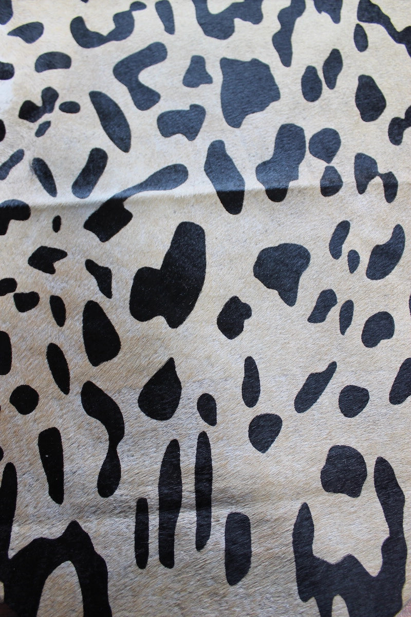 Leopar Desen Holstein Dana Postu