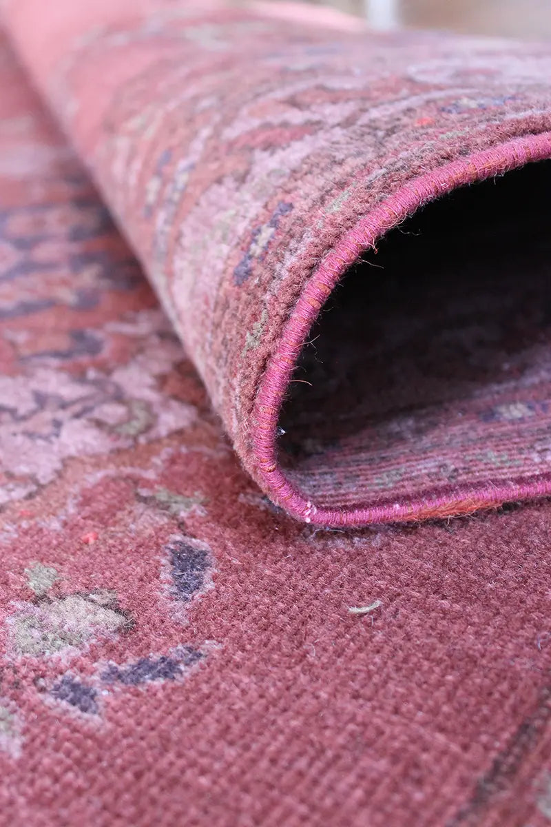 El Dokuma Pembe Vintage Halı