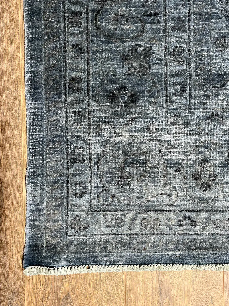 Overdye Serisi Eskitme El Dokuma Lacivert Halı