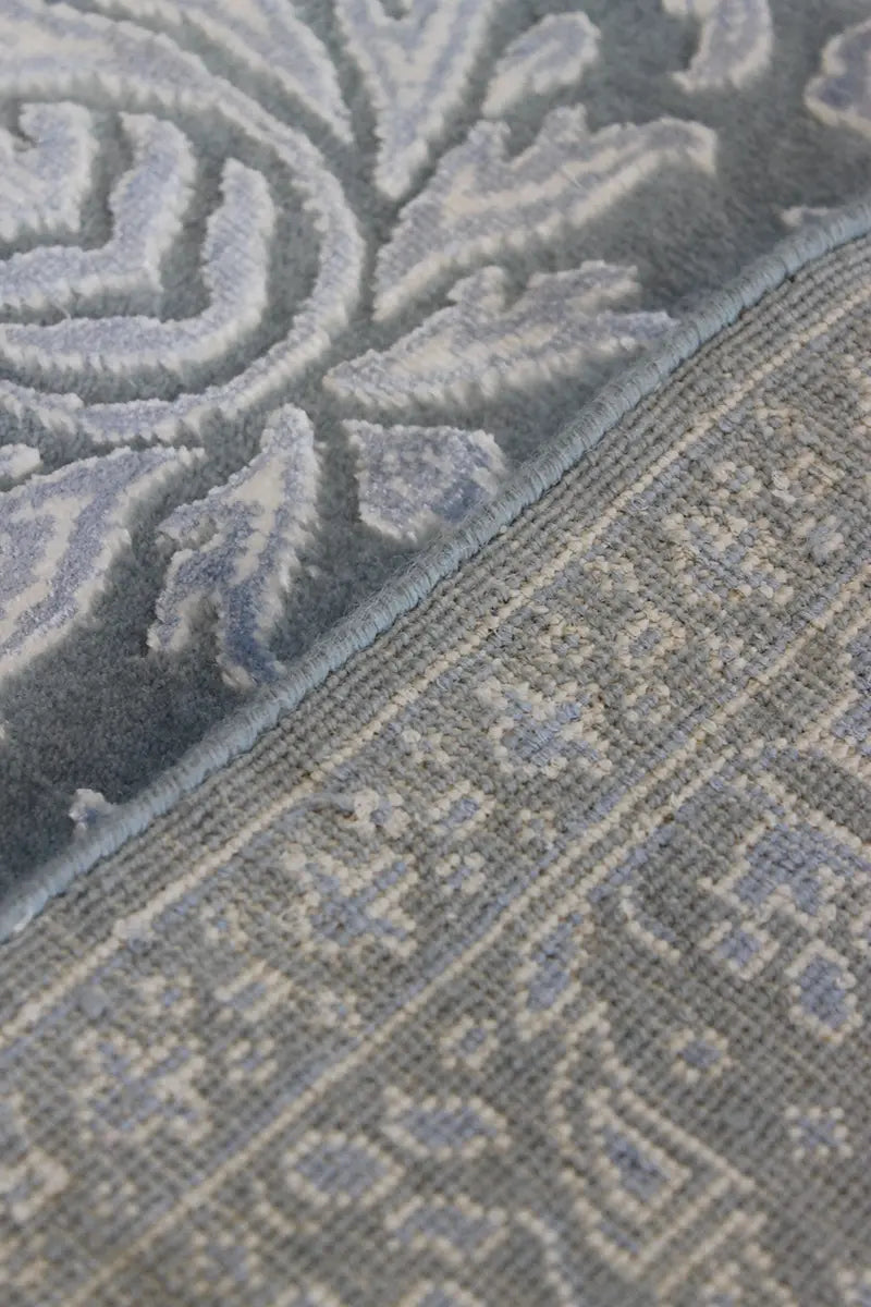 El Dokuma Mavi Uşak Desenli Yün Halı