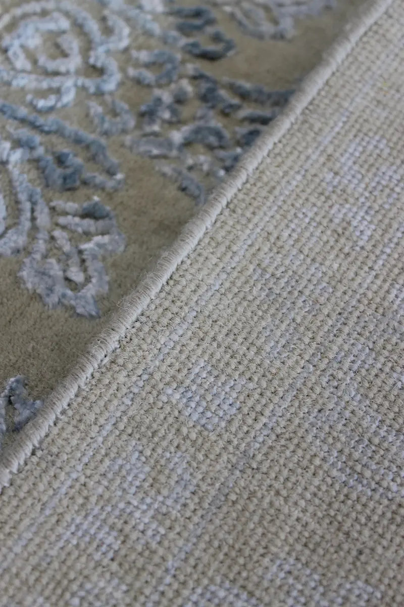 El Dokuma Mavi Uşak Desenli Yün Halı