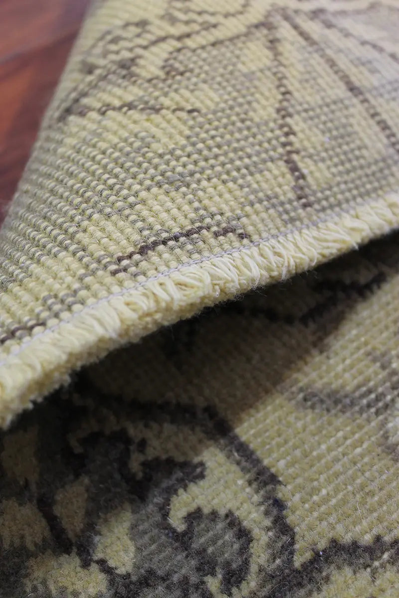 El Dokuma Sarı Vintage Halı