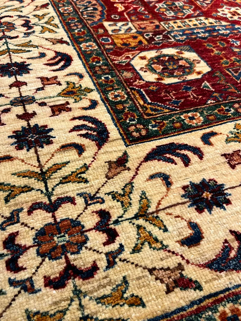 Anadolu Şal Desen Yün El Dokuma Halı