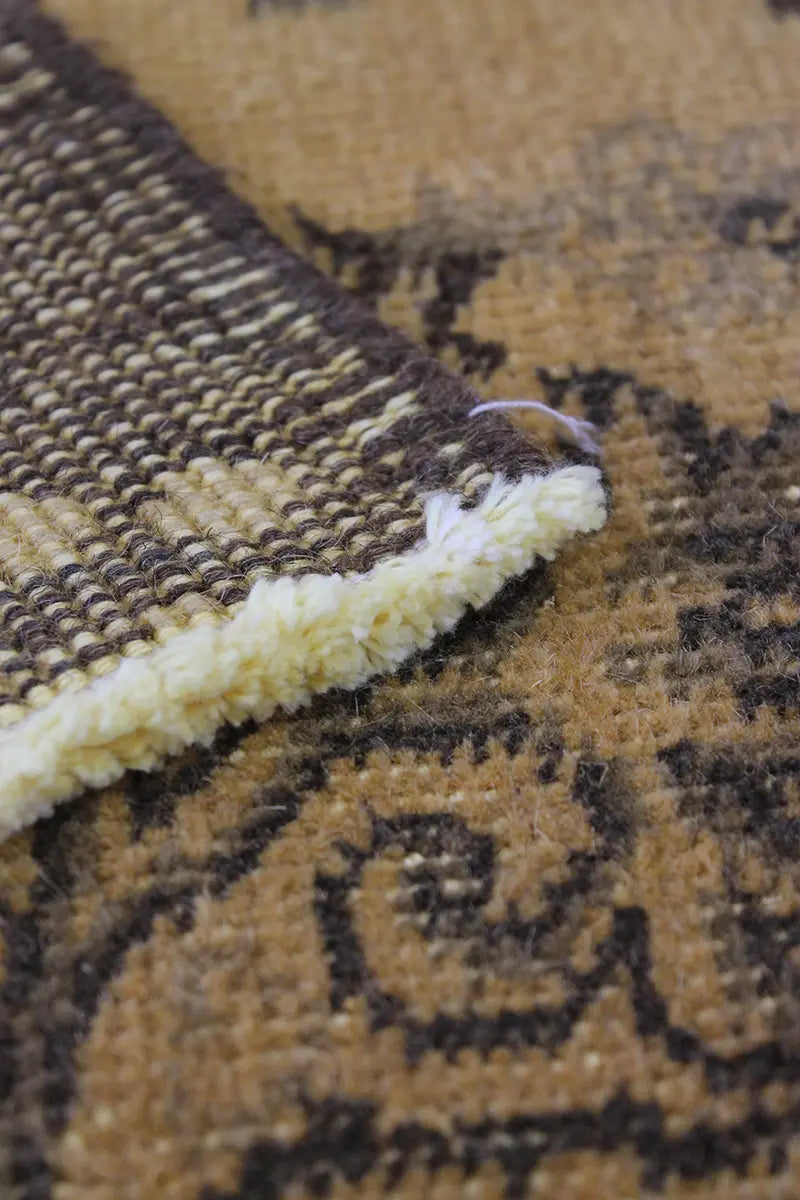 El Dokuma Sarı Vintage Halı