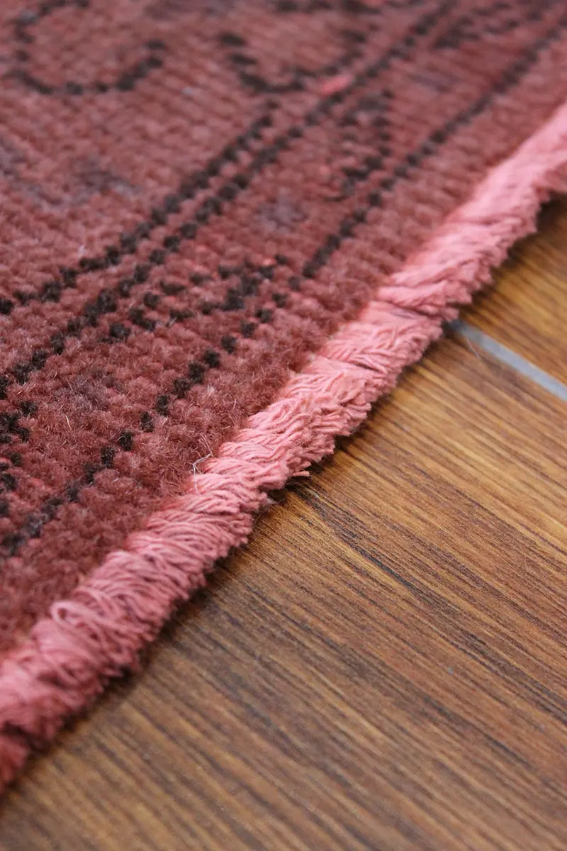 El Dokuma Pembe Vintage Halı