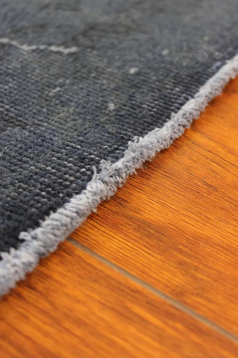 El Dokuma Gri Vintage Halı