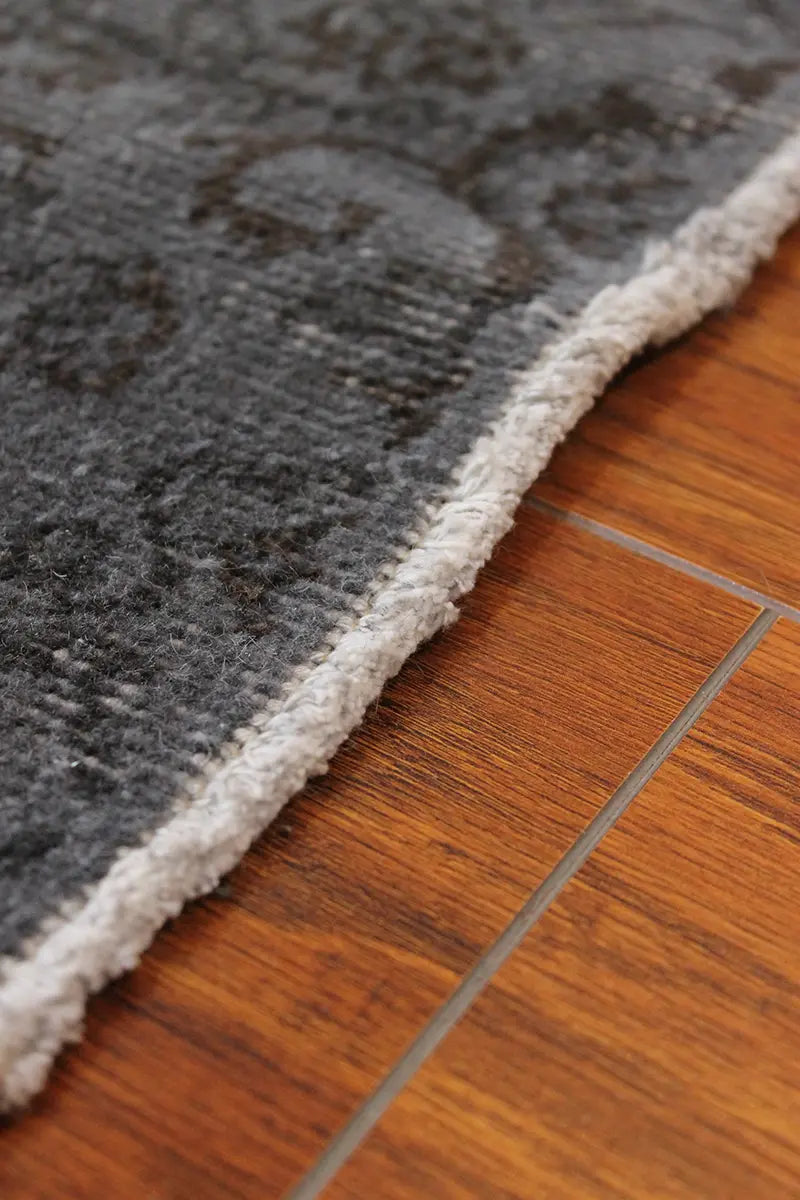 El Dokuma Gri Vintage Halı