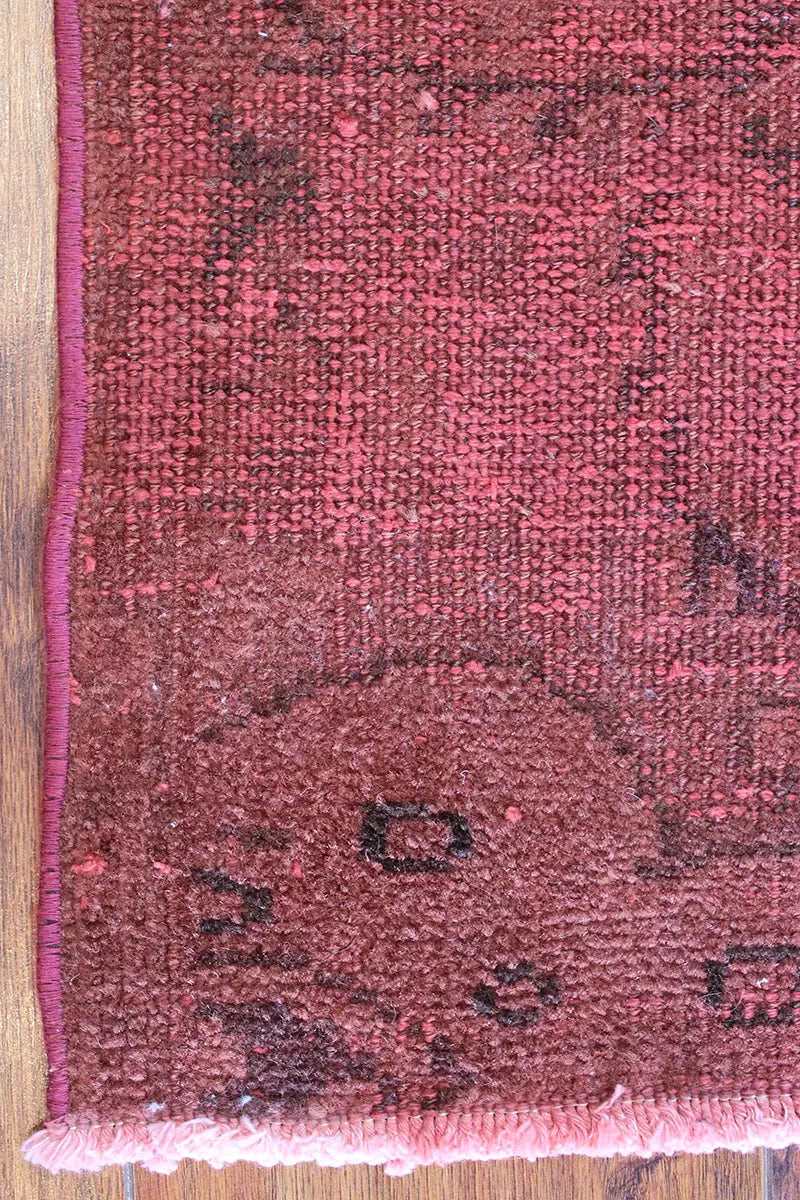El Dokuma Kırmızı Vintage Halı