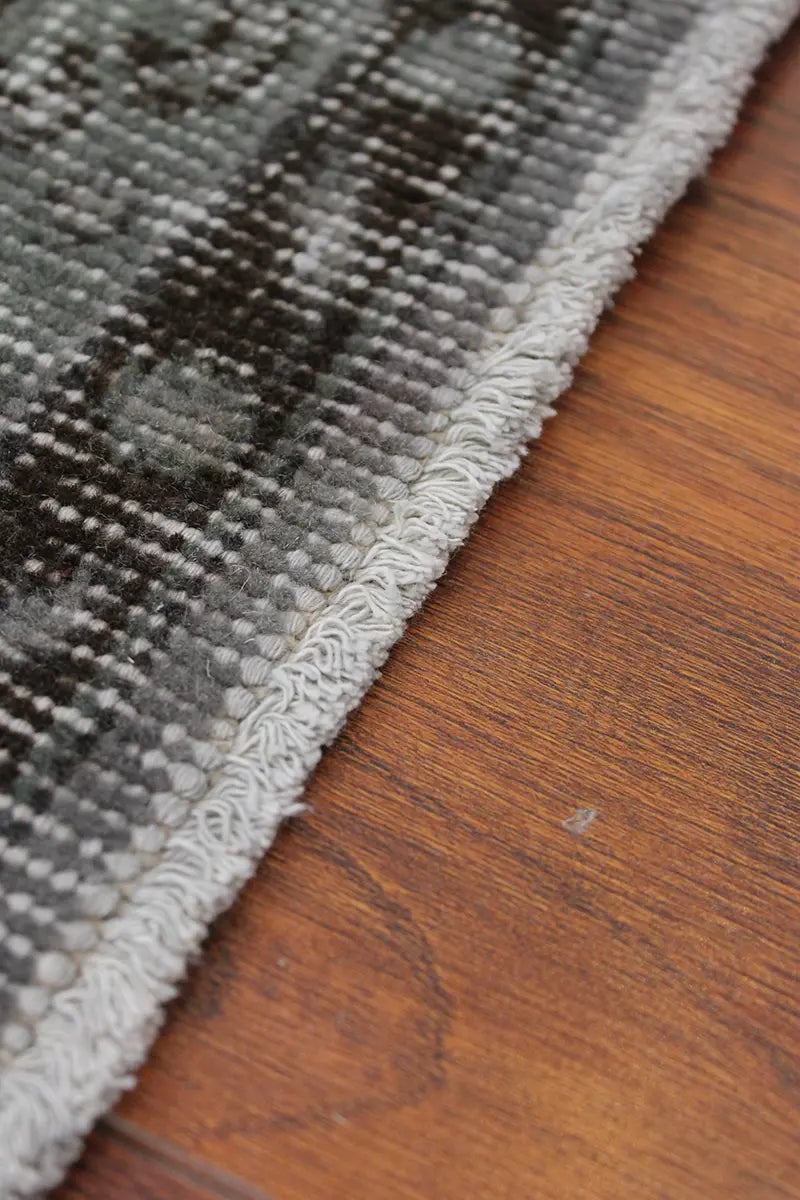 El Dokuma Gri Vintage Halı