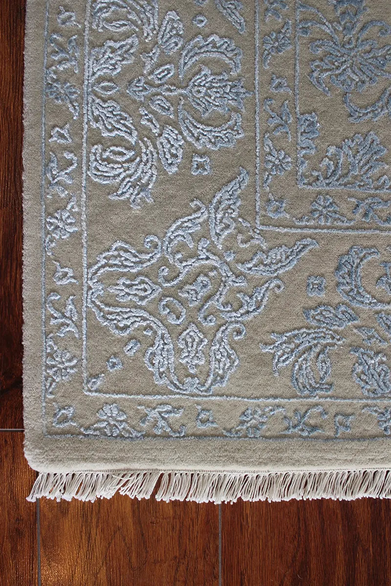 El Dokuma Mavi Uşak Desenli Yün Halı