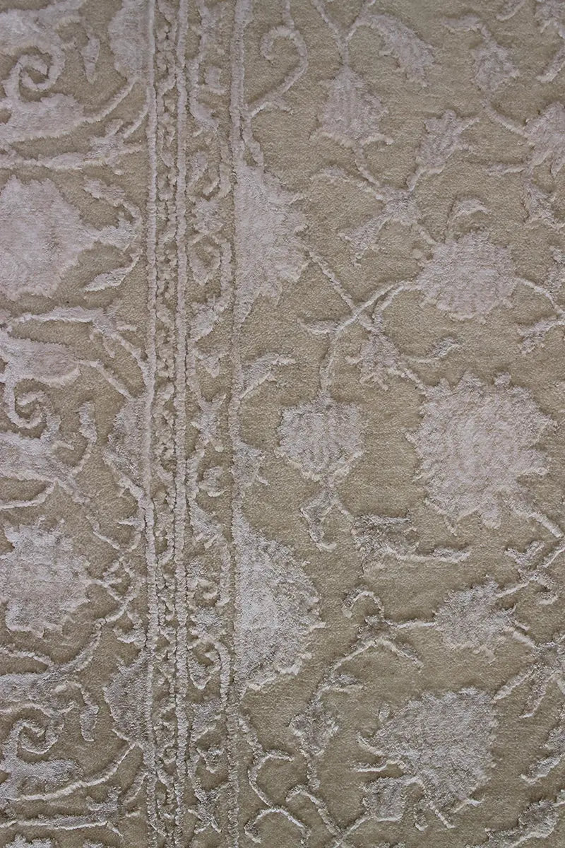 El Dokuma Krem Uşak Desenli Yün Halı