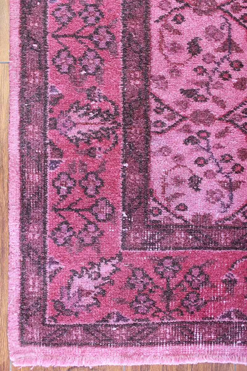El Dokuma Pembe Vintage Halı