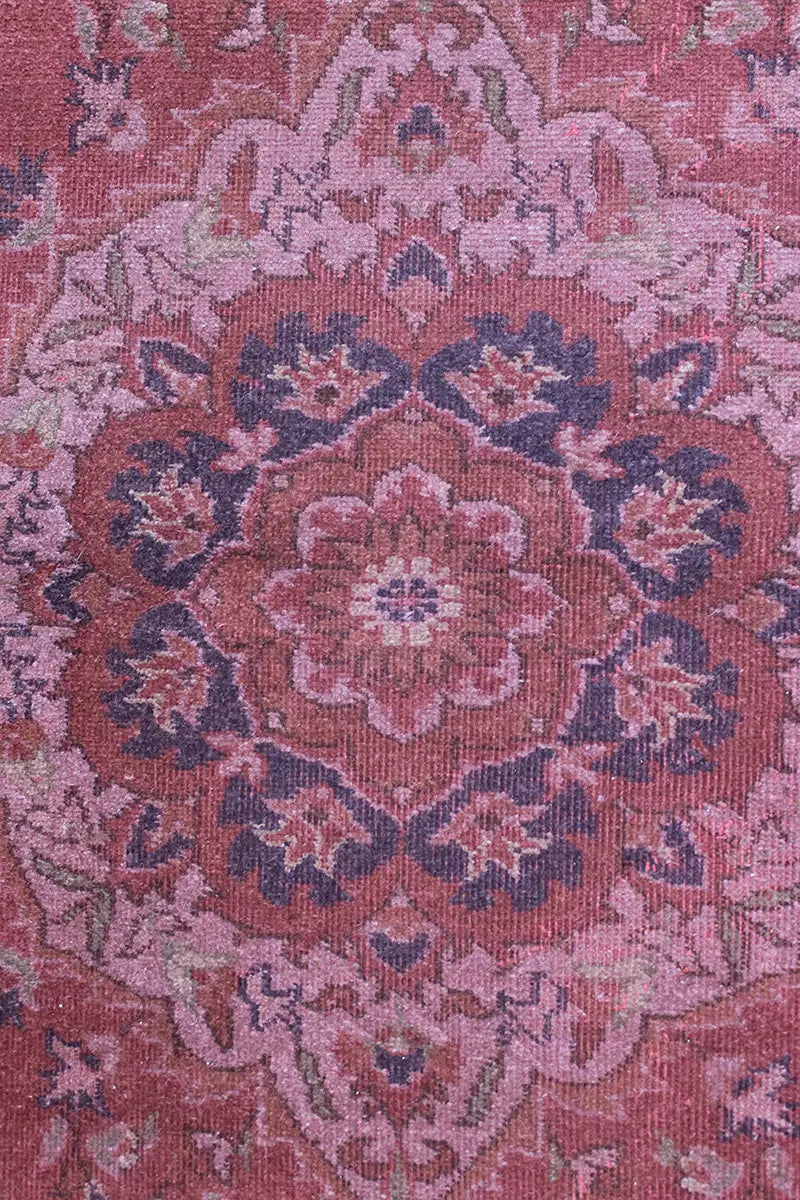 El Dokuma Pembe Vintage Halı