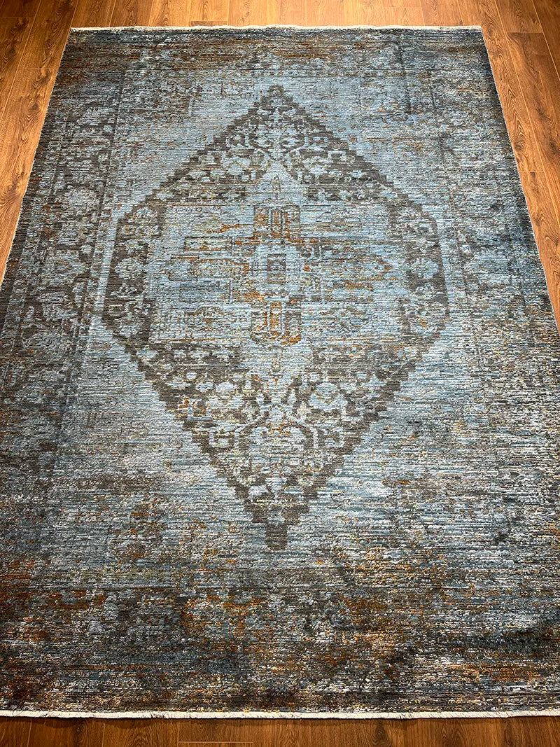 Woolknot Ametist Vintage Desen Mavi Makine Halısı