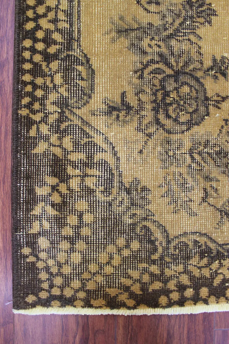 El Dokuma Sarı Vintage Halı