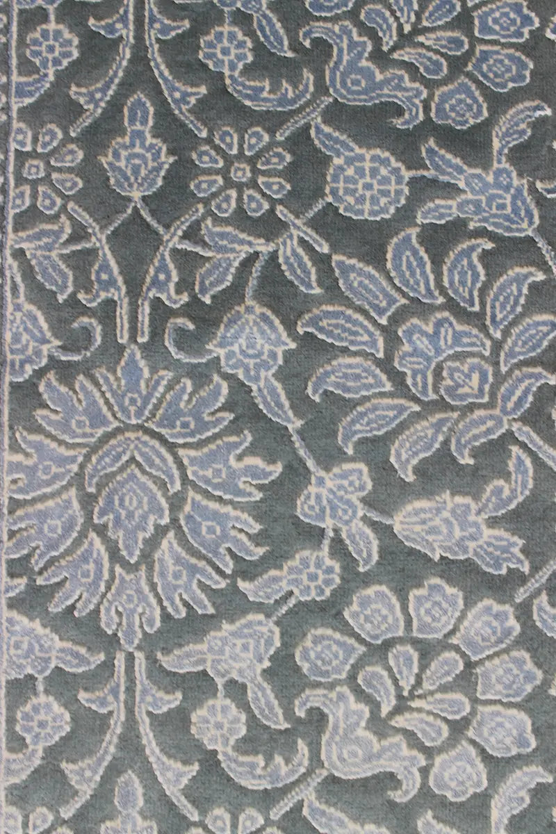 El Dokuma Mavi Uşak Desenli Yün Halı