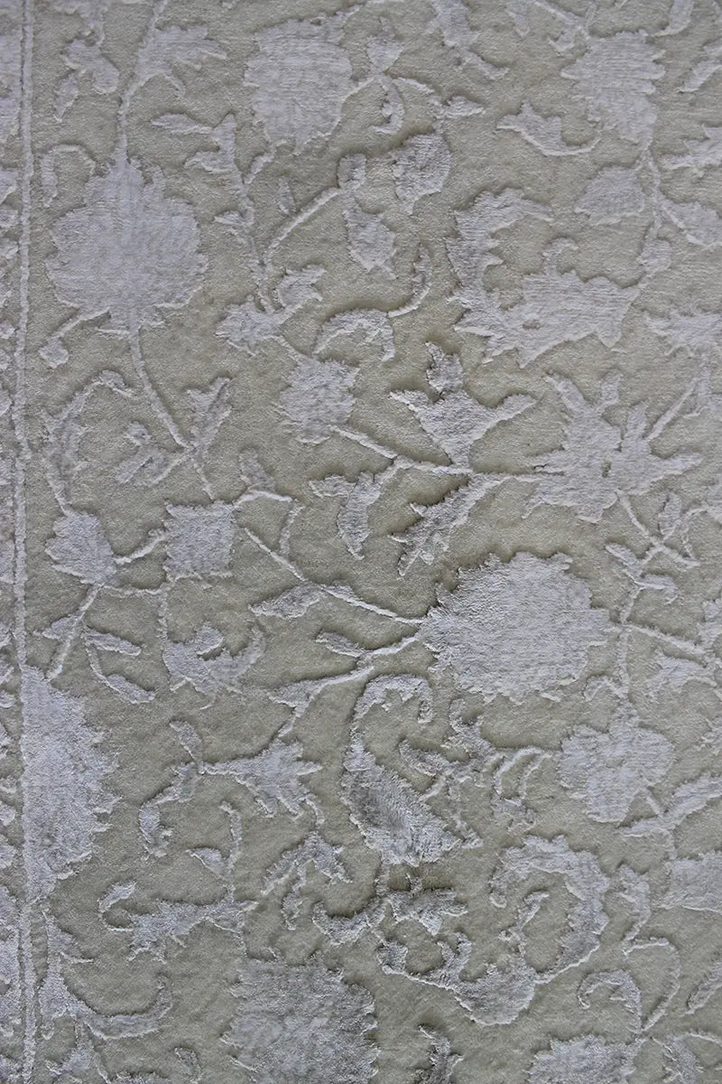 El Dokuma Krem Uşak Desenli Yün Halı