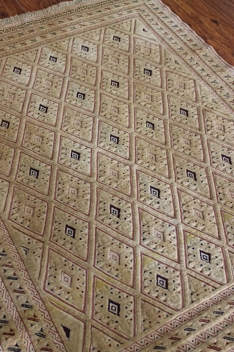 El Dokuma Afgan Berceste Bej Yün Kilim