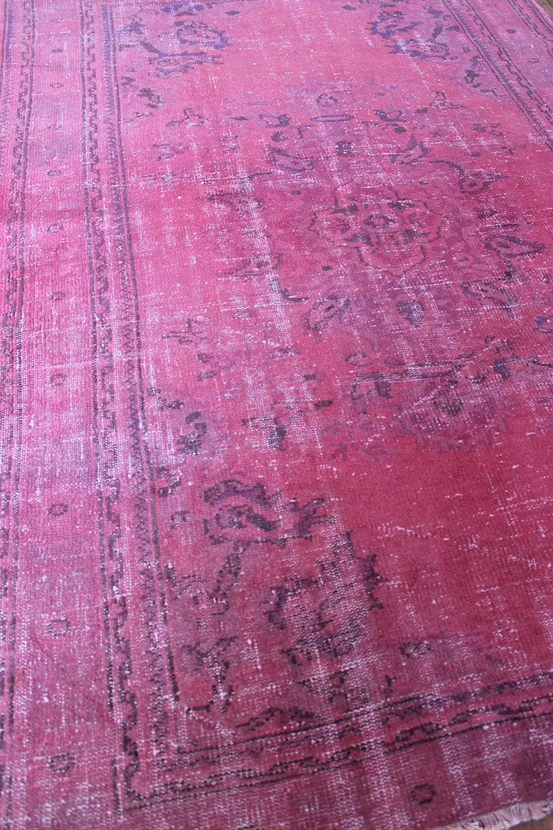 El Dokuma Pembe Vintage Halı
